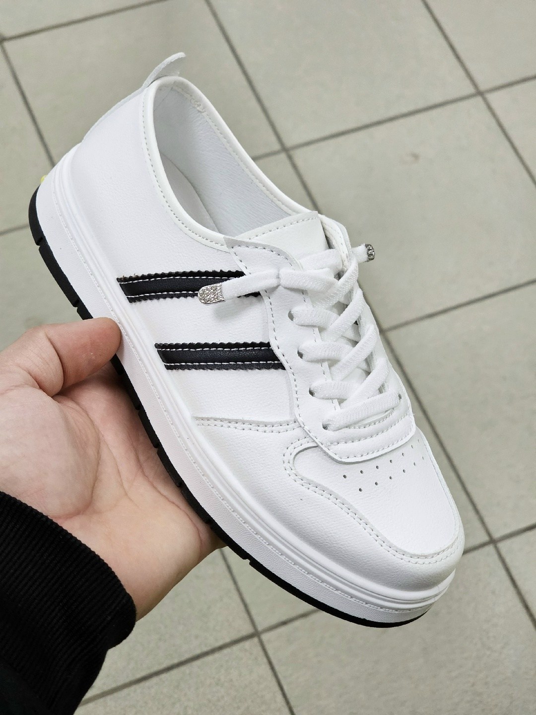 ,женские кроссовки,спортивная ,низкие кроссовки,кроссовки кеды