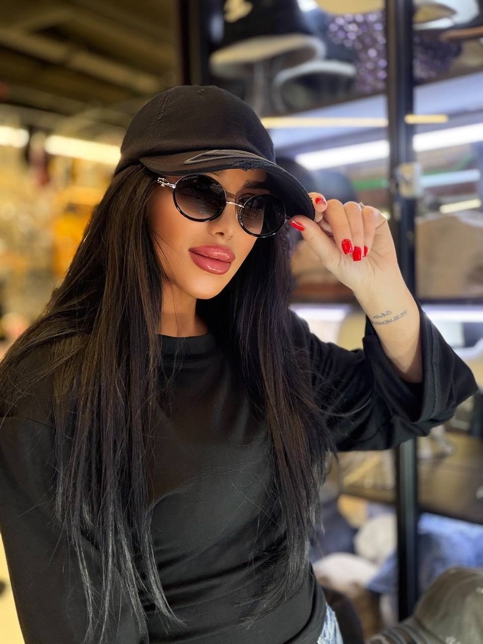 девушка,макияж брюнетки,брюнетка в очках,фотографии девушек,маринина виктория москва