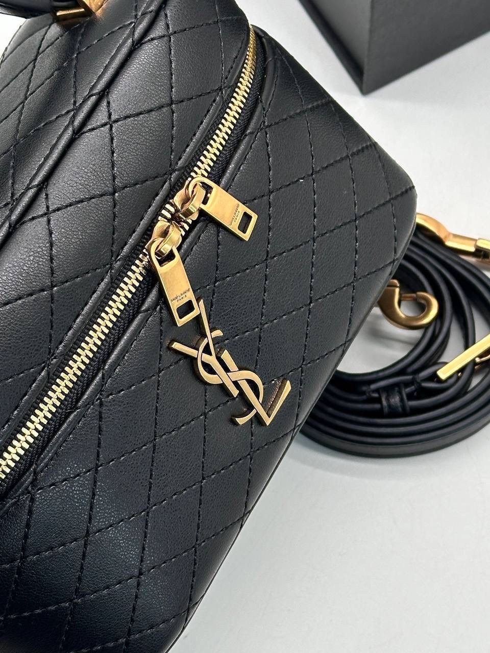 косметичка yves saint laurent,сумка yves saint laurent,сумка,стильные сумочки,сумка женская брендовая