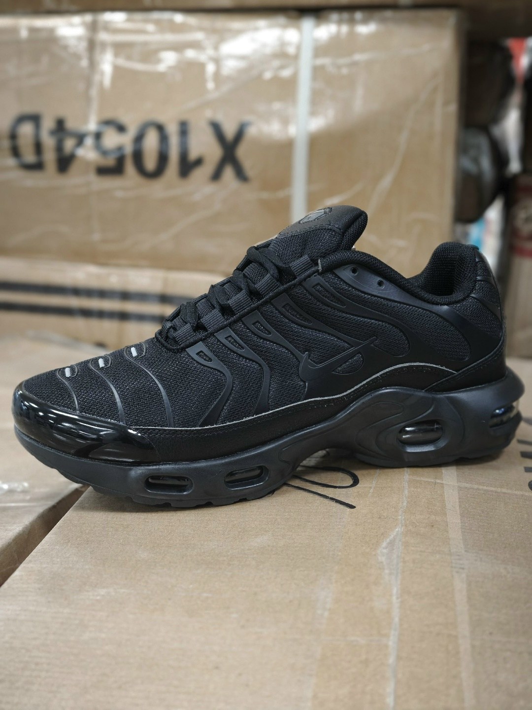 кроссовки nike air max plus tn,nike air max tn plus black,кроссовки мужские nike air max tn plus,nike air max plus tn,кроссовки nike air max plus