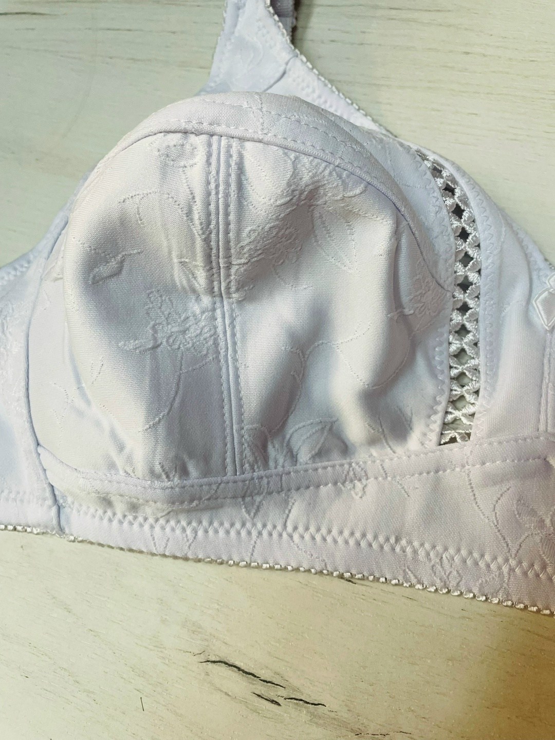 бюстгальтер,бюстгальтер женские,модели бюстгальтера,бюстгальтер классика,бежевый бюстгальтер