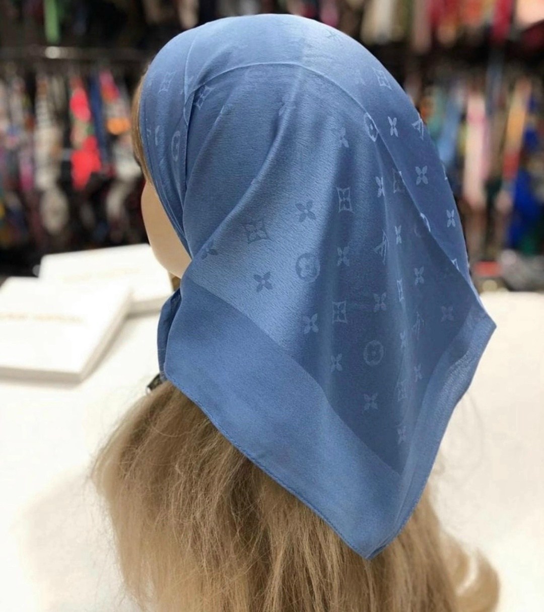 платок луи виттон,платок луи витон,платок louis vuitton,шарф louis vuitton женский бежевый,платки женские