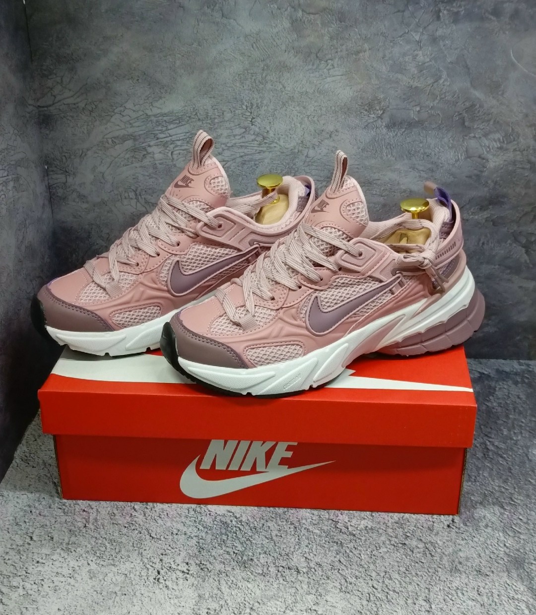 женские кроссовки nike,кроссовки,женские кроссовки,кроссовки nike,спортивная