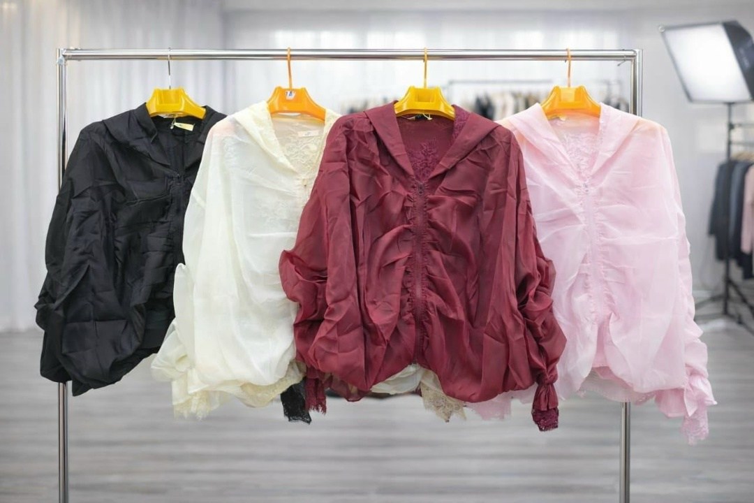 блузка с рюшами,блузка с оборками,блузка с рюшами женская,женская блузка,женская рубашка с рюшами