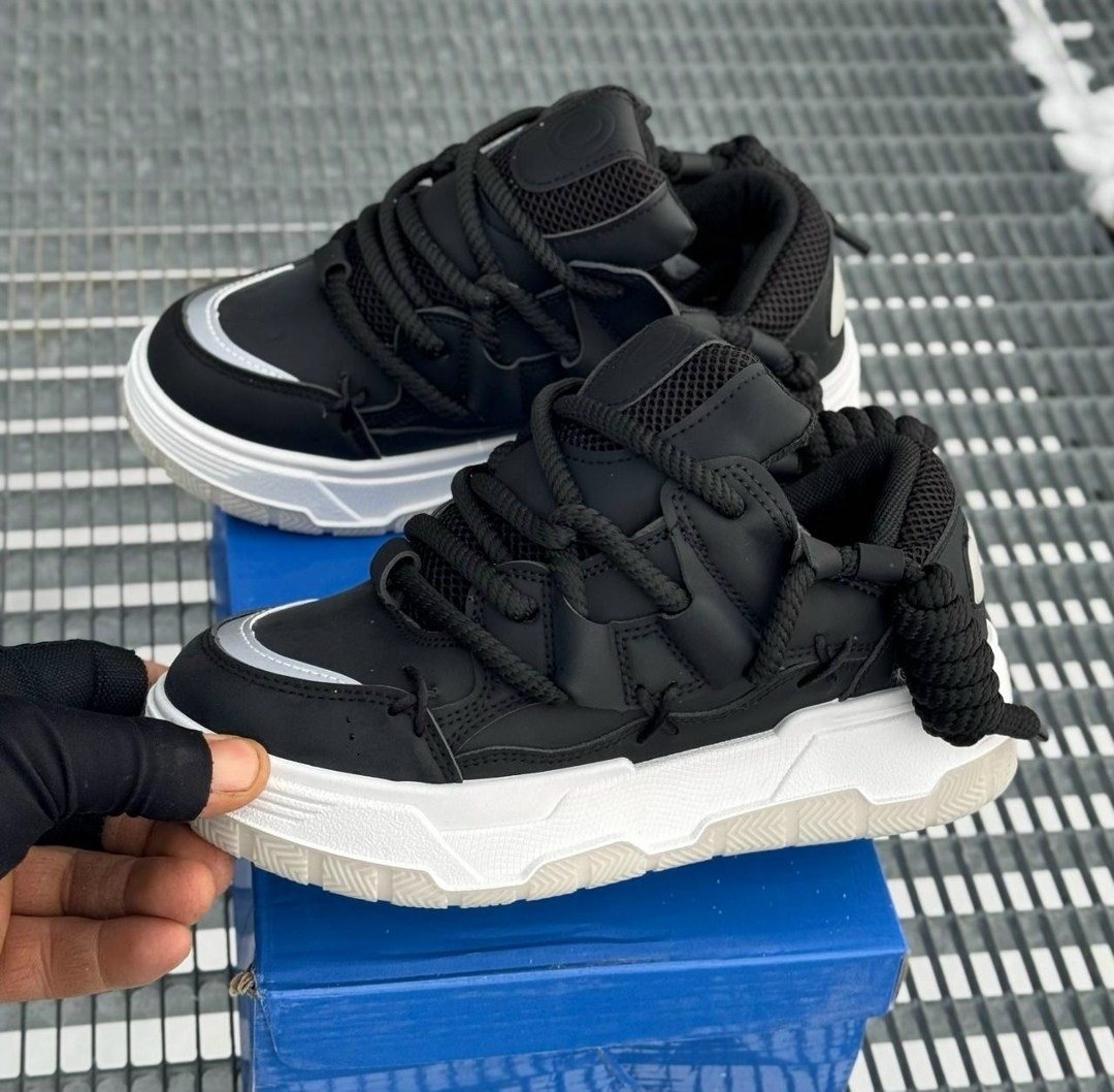 кроссовки,кроссовки женскиe,массивные кроссовки,официальные кроссовки,оригинальные кроссовки