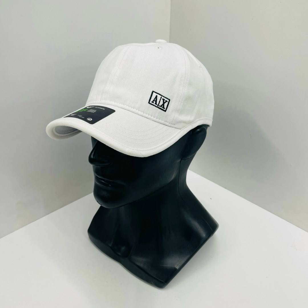 бейсболка,классическая бейсболка,кепка,бейсболка хлопковое,стильная бейсболка