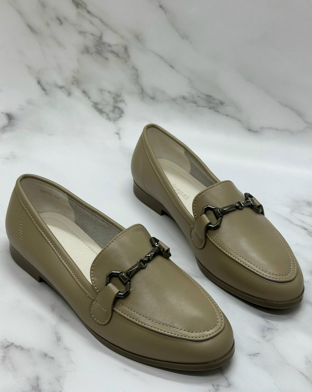 ,лоферы женские,стильные лоферы,лоферы модные,обуви