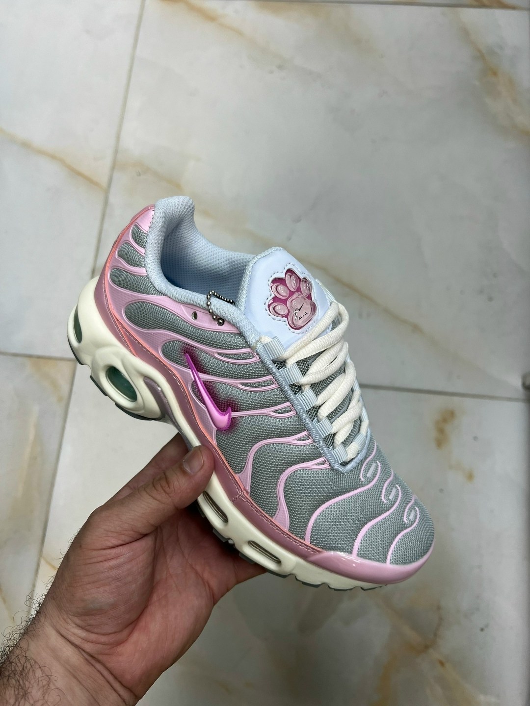 кроссовки adidas,кроссовки мужское и женское adidas,кроссовки адидас,кроссовки мужские adidas,кроссовки