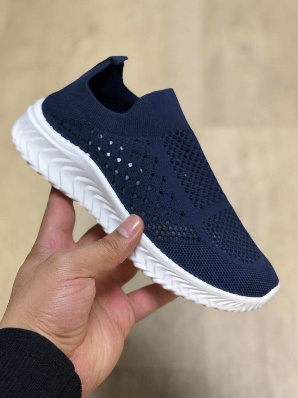 ,кроссовки дышащие,кроссовки слипоны,спортивная ,тряпочные кроссовки женские