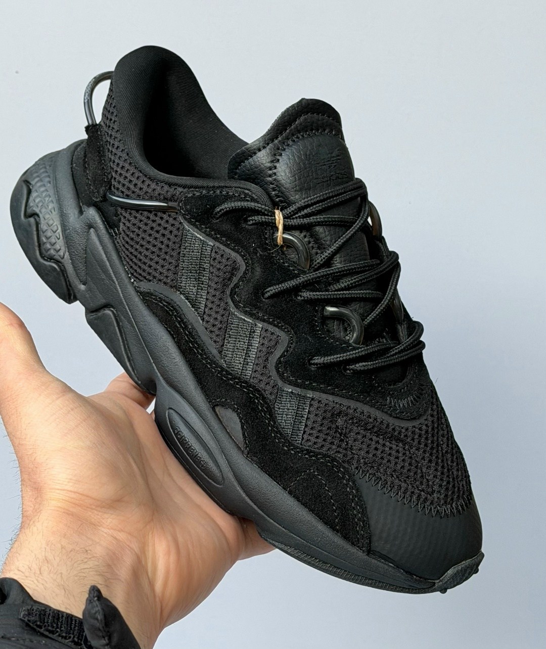 кроссовки adidas originals ozweego,кроссовки adidas ozweego,мужские кроссовки adidas ozweego,adidas originals ozweego,adidas originals ozweego мужская  черный