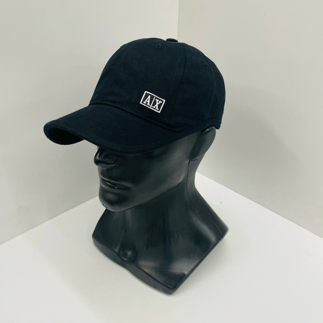 бейсболка,классическая бейсболка,кепка,бейсболка хлопковое,стильная бейсболка