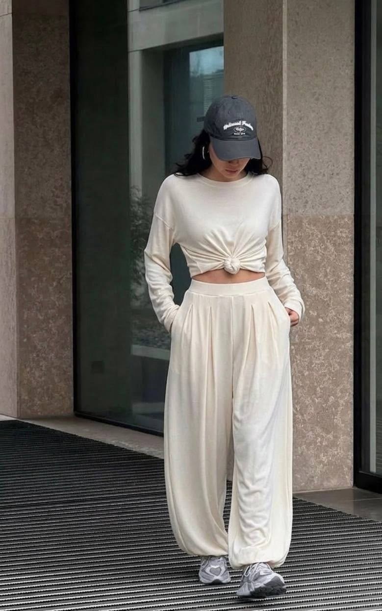 трикотажный костюм,костюм с брюками,свитшот зеленый,женские костюмы,костюм спортивный