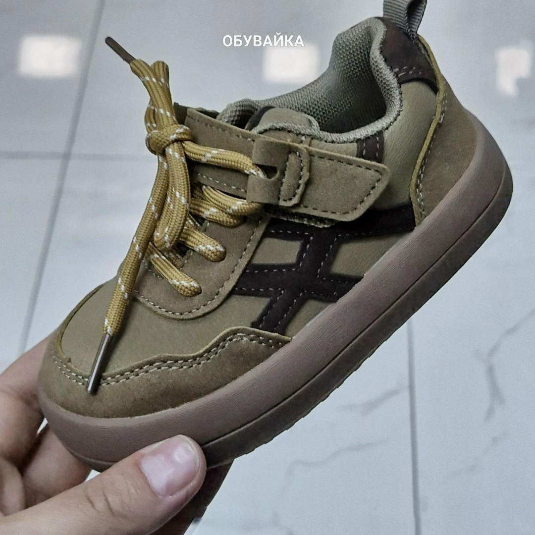 ,кроссовки мальчику,спортивная ,детская ,детские кроссовки