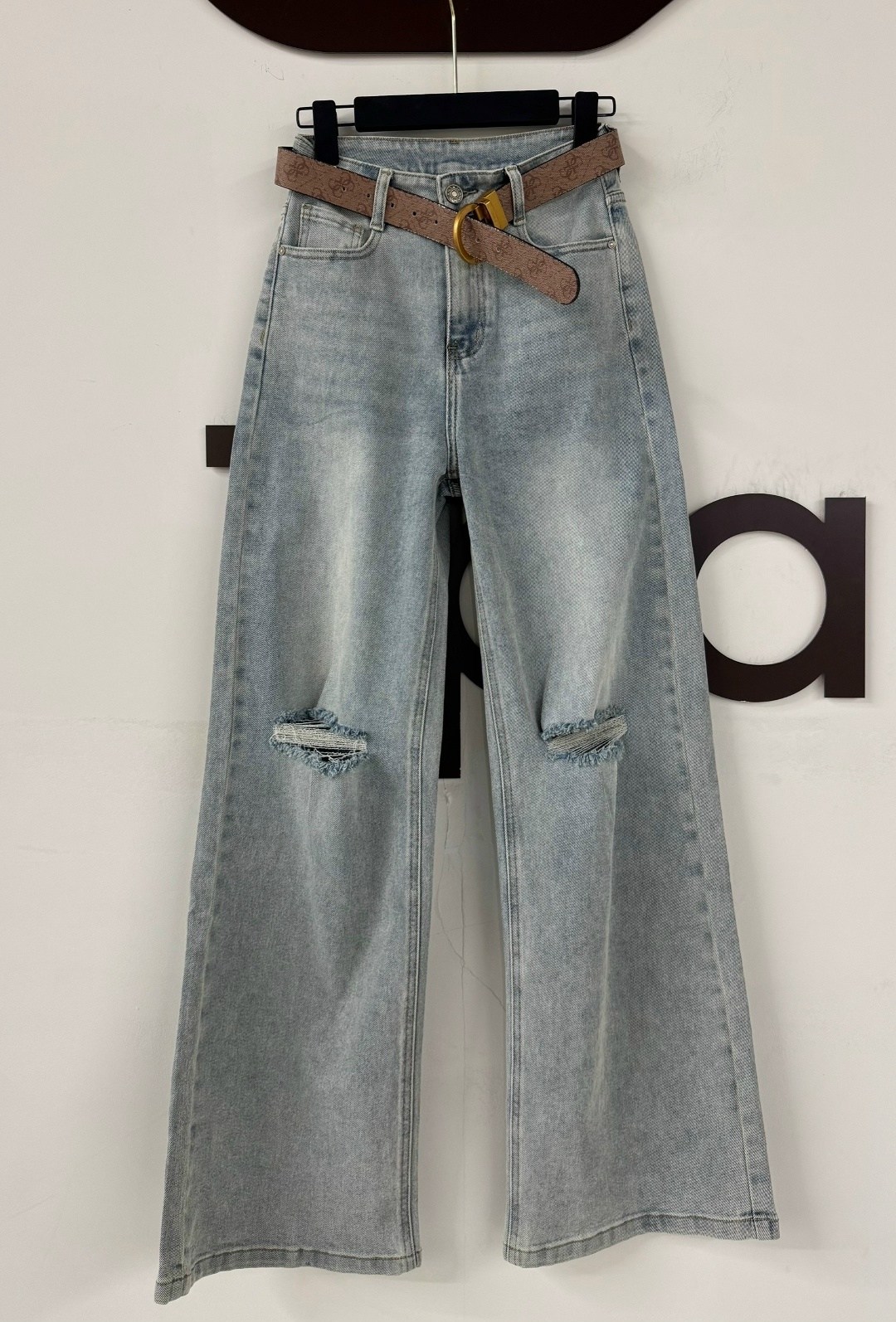 женские джинсы,джинсовые брюки,джинсы брюки,джинсы,женские джинсовые брюки