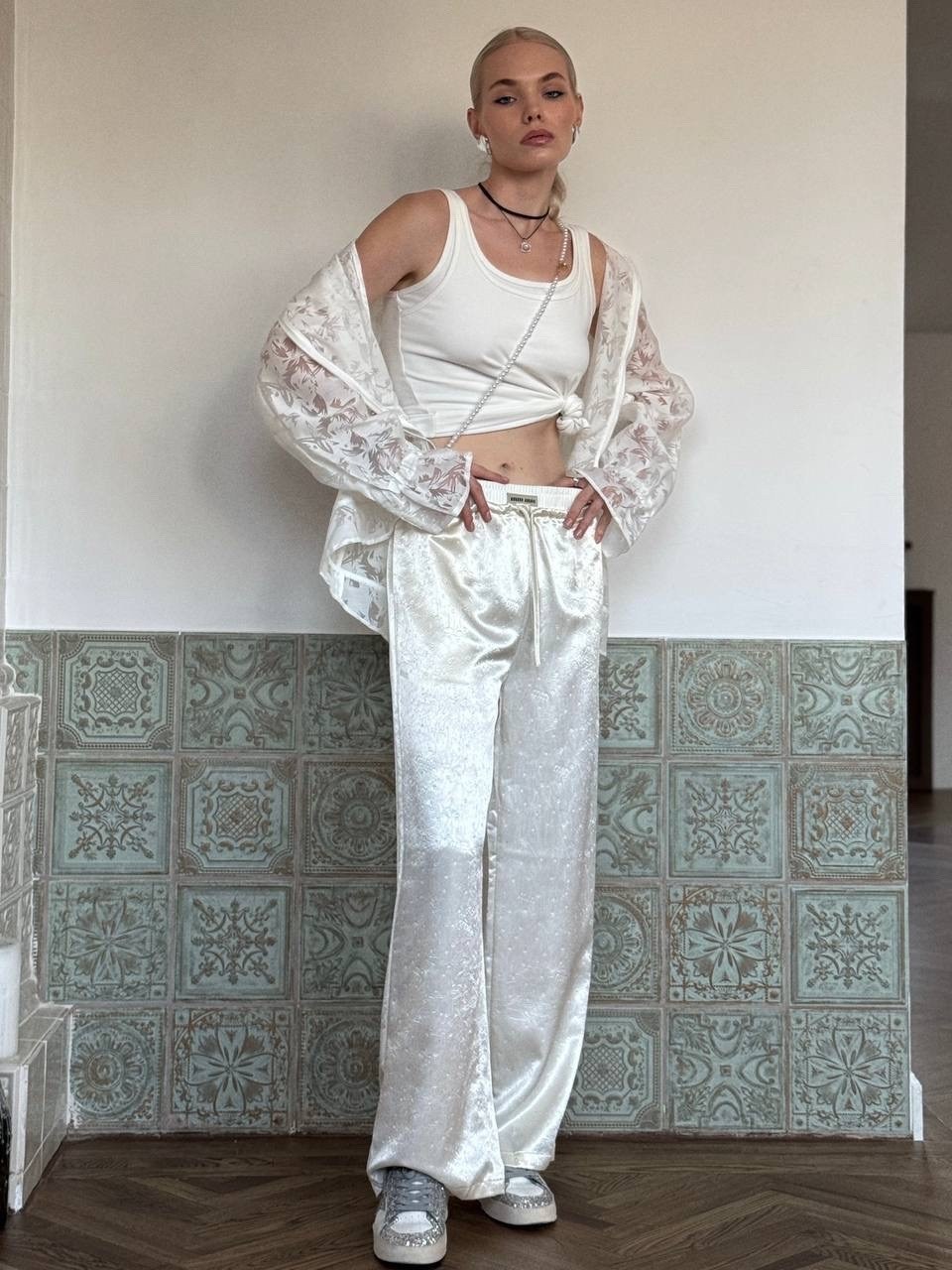 стильные костюмы,костюм белый,костюм вечерний брючный,модные стильные