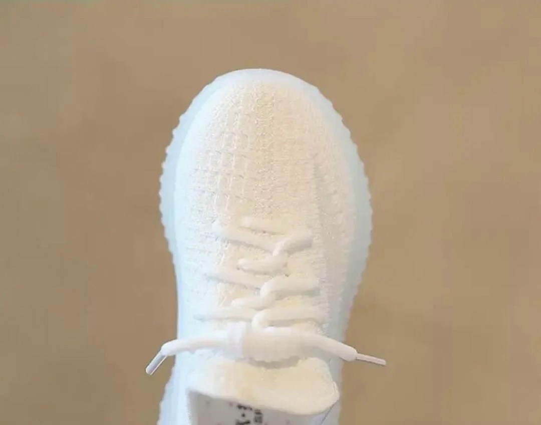 кроссовки изи для детей,кроссовки изи детские изики,изи кроссовки детские,кроссовки изи,детские кроссовки