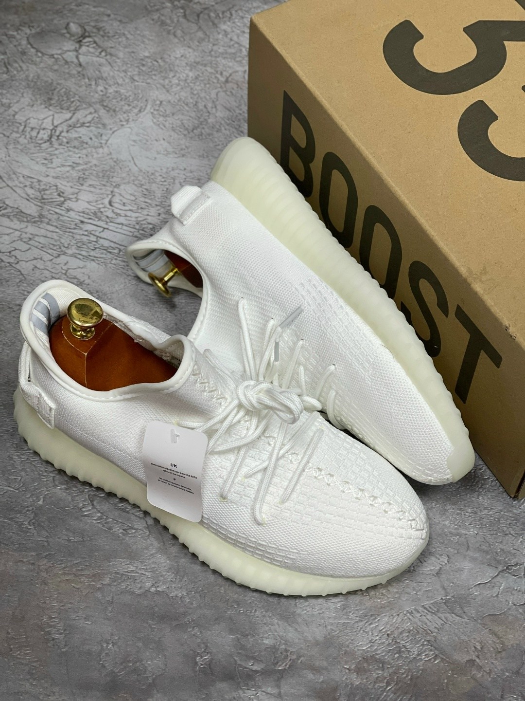 кроссовки adidas yeezy boost 350,adidas yeezy boost 350 v 2,adidas yeezy boost 350,кроссовки мужские белые тканевые летние adidas yeezy boost 350 v2,кроссовки adidas yeezy 350