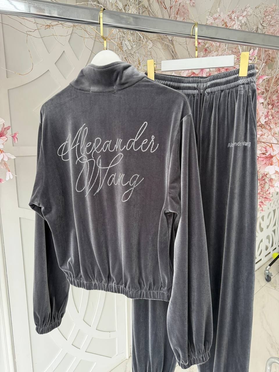 велюровый костюм,костюм велюровый женский,велюровый спортивный костюм,костюм из велюра,женский велюровый спортивный костюм