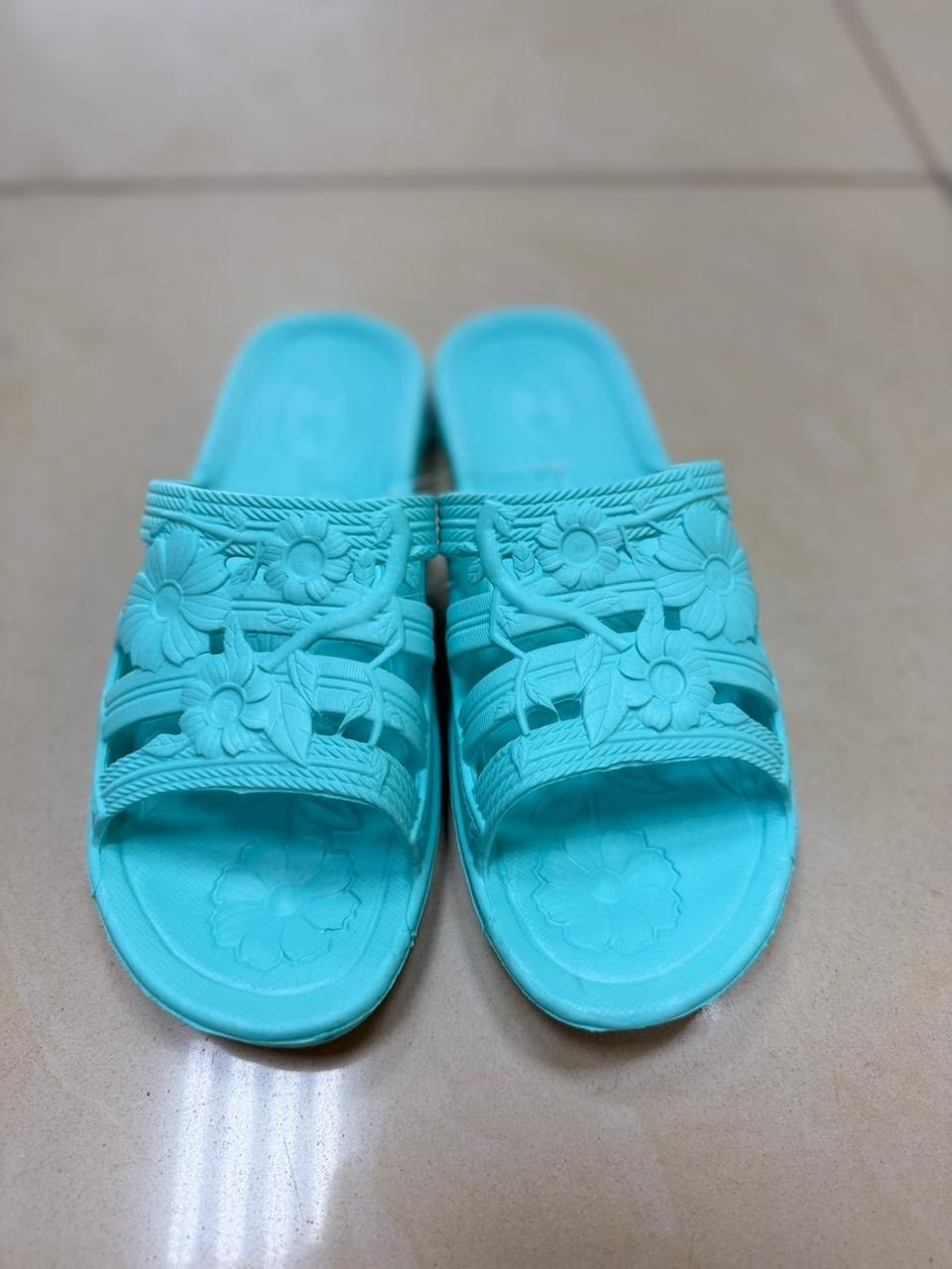 женские сланцы,тапки резиновые женские,пантолеты пляжные женские,женские шлепанцы,