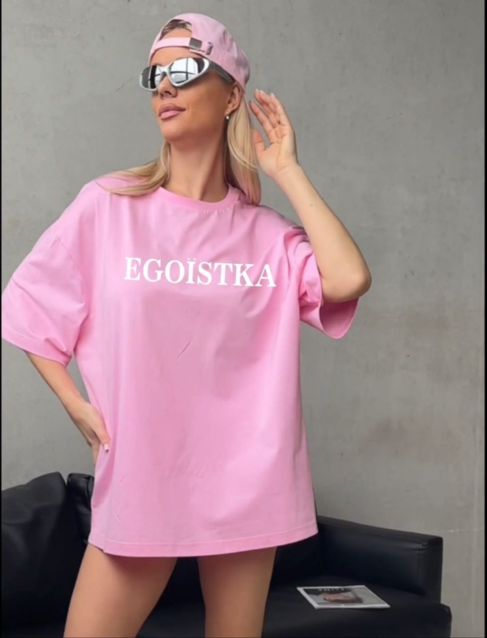 женская футболка оверсайз,футболка женская,футболка оверсайз,розовая футболка оверсайз,футболки оверсайз с принтами