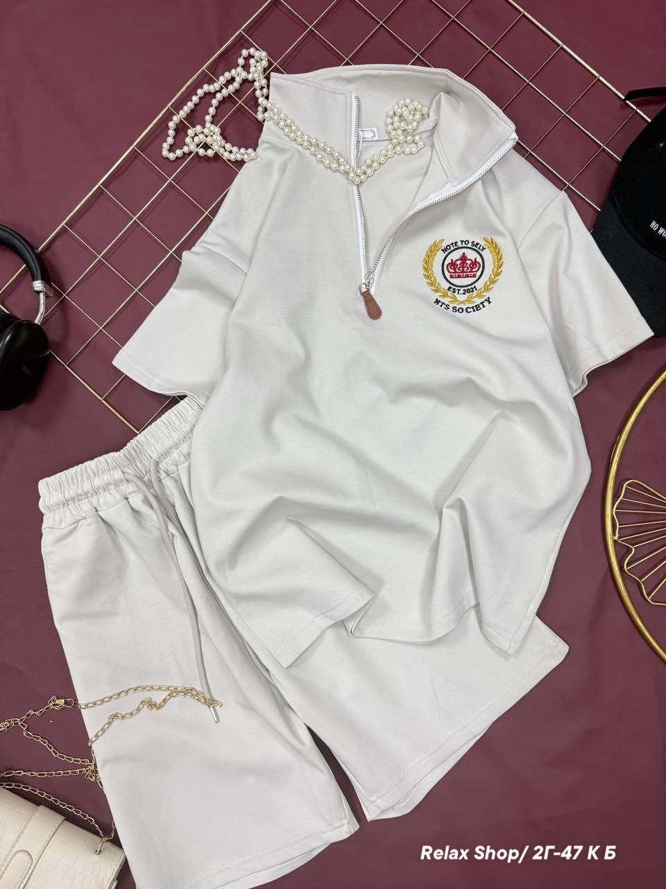 костюм с шортами и футболкой поло летний insomand,женский костюм,спортивный костюм женский,костюм женский летний спортивный,костюм женский серый