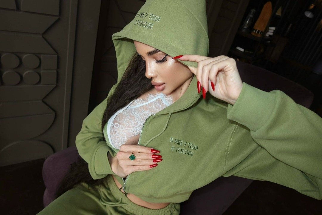 костюм женский на флисе,спортивные костюмы женские,спортивные костюм,комбинезон с капюшоном,женский комбинезон с капюшоном