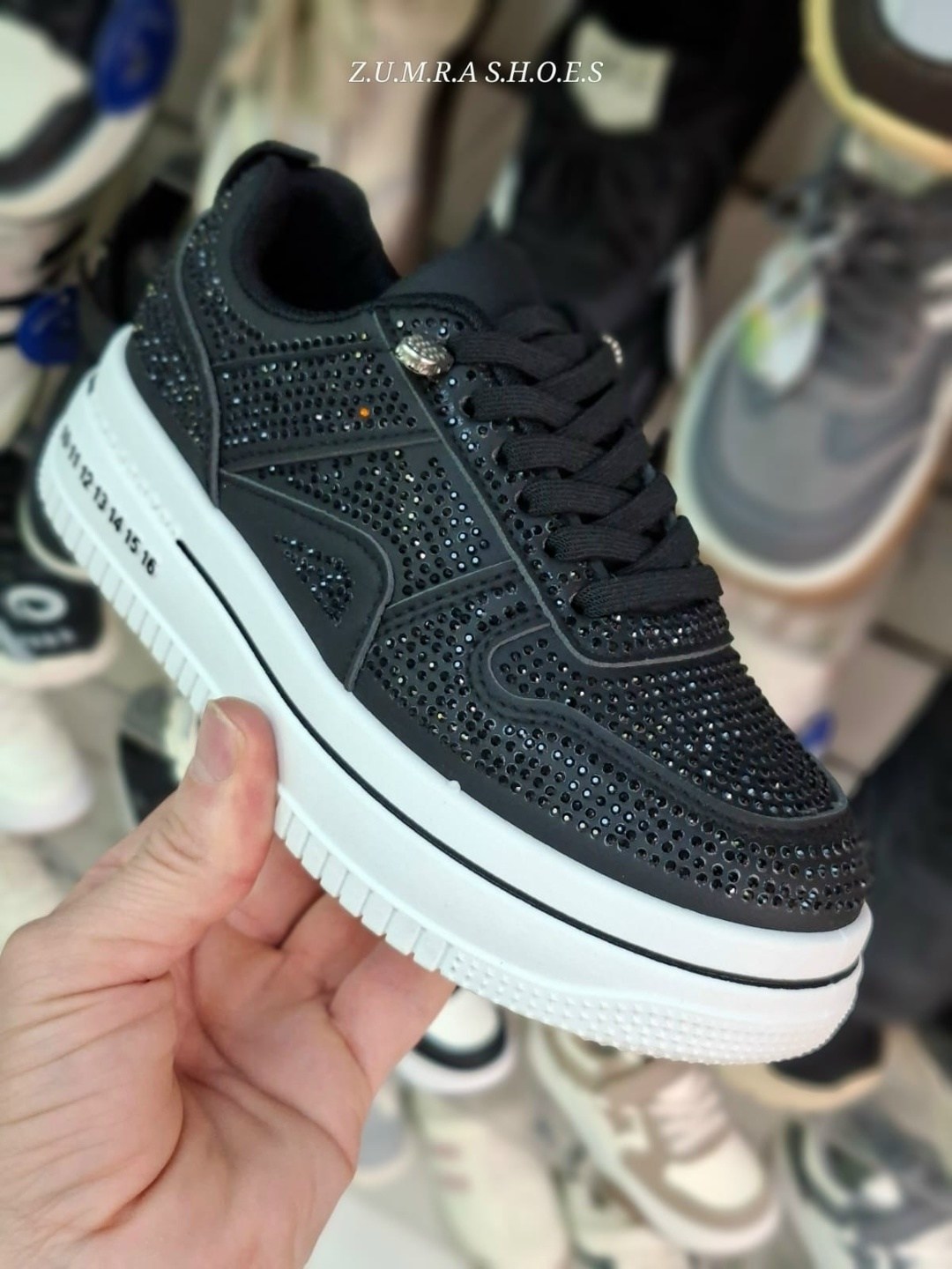 ,кроссовки женскиe,обуви, женская,модные кроссовки