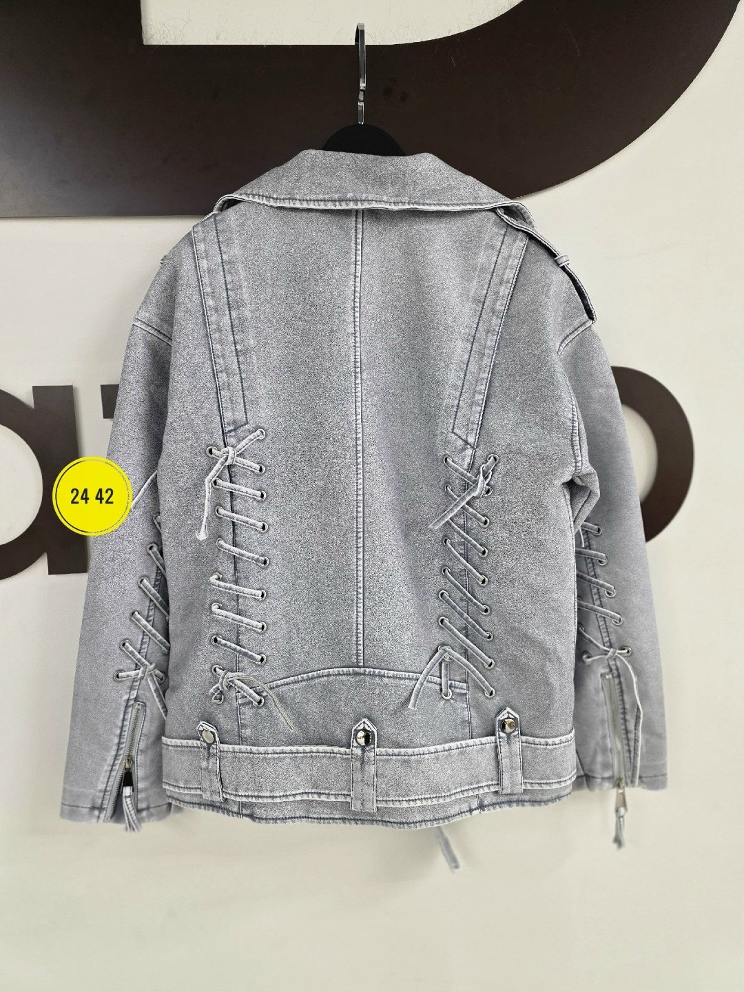 кожанка косуха женская 2026,женская кожаная куртка,кожаная куртка,замшевая куртка,женская куртка замшевая