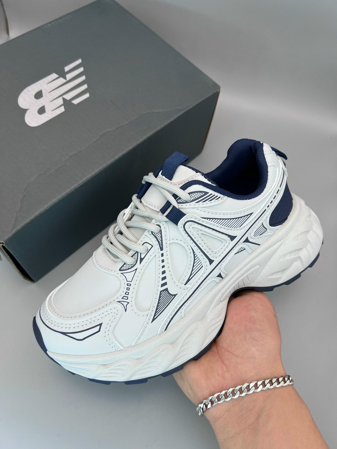 кроссовки женскиe,кроссовки,кроссовки для женщин,повседневные кроссовки,спортивные кроссовки