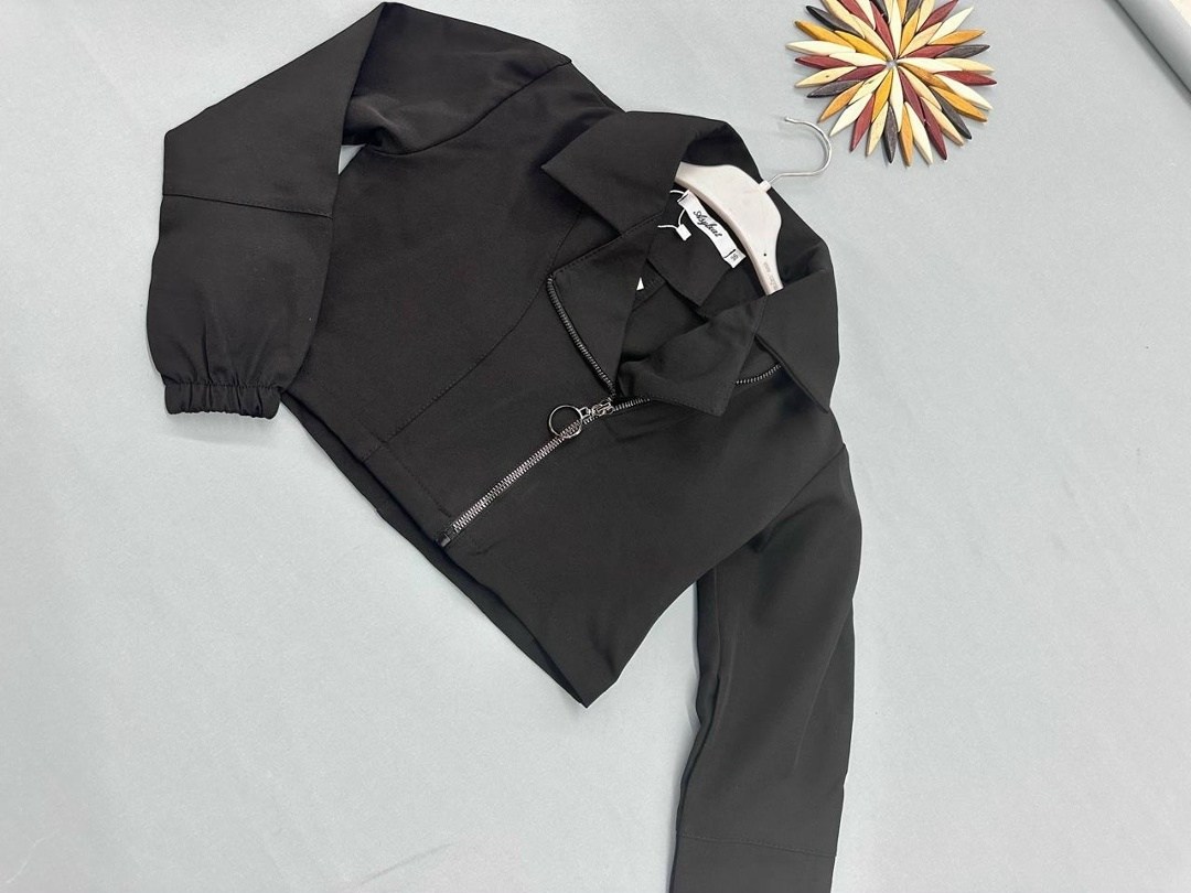 повседневная куртка,куртка женская,укороченная куртка,бомбер куртка,куртка