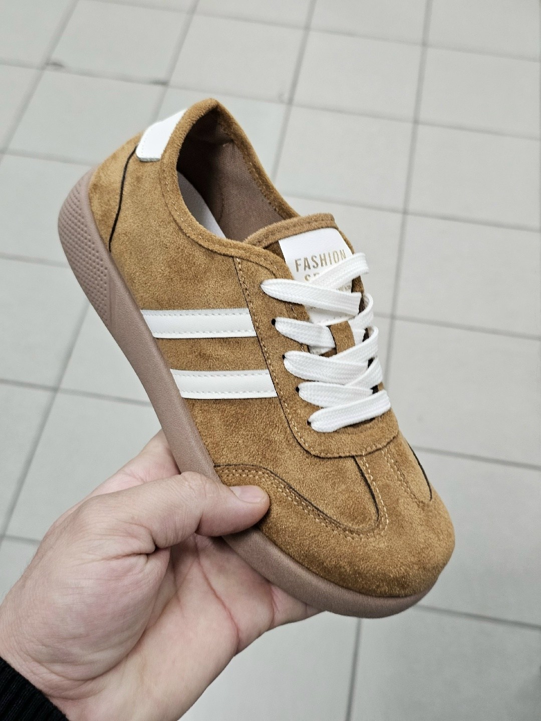 ,замшевые кеды,замшевые кроссовки,кроссовки натуральная замша,кеды бежевые замшевые