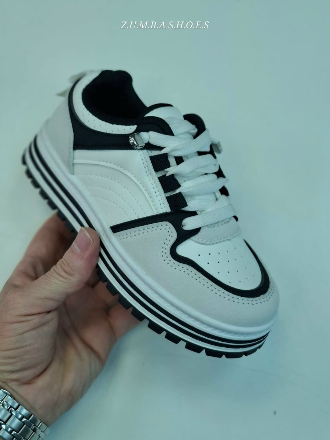 ,женские кроссовки,спортивная ,низкие кроссовки,повседневные кроссовки