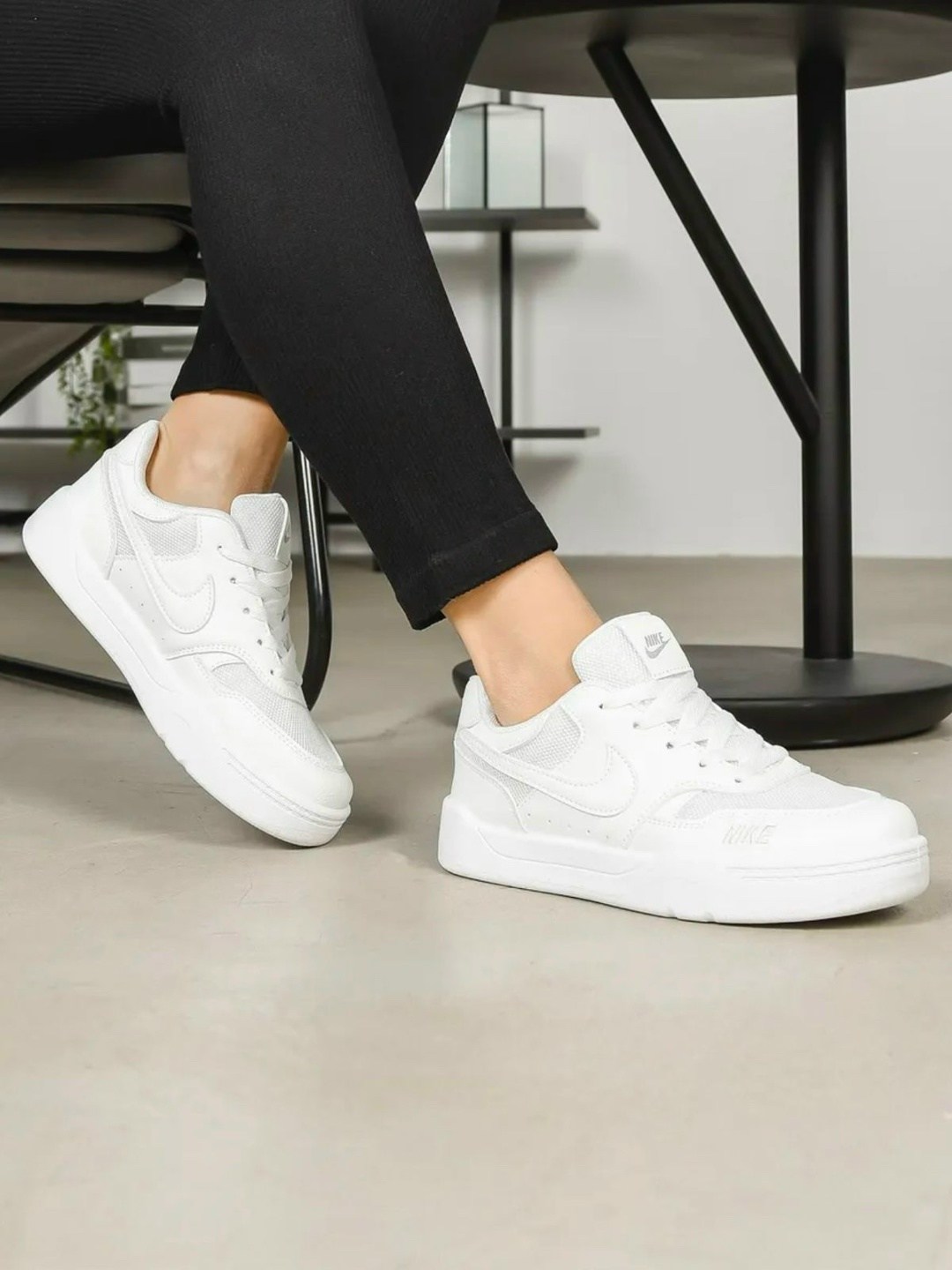 кроссовки,кроссовки женские,nike кроссовки,,повседневные кроссовки