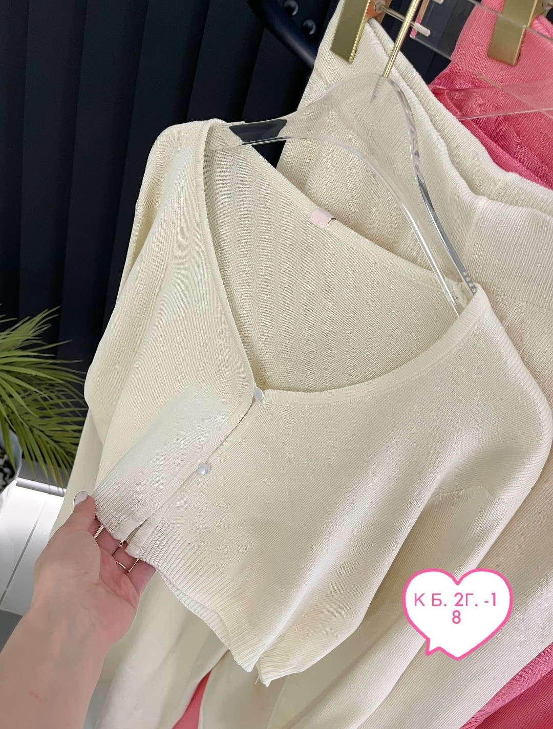 трикотажный костюм,костюм с юбкой,женские костюмы,костюм классический,костюм