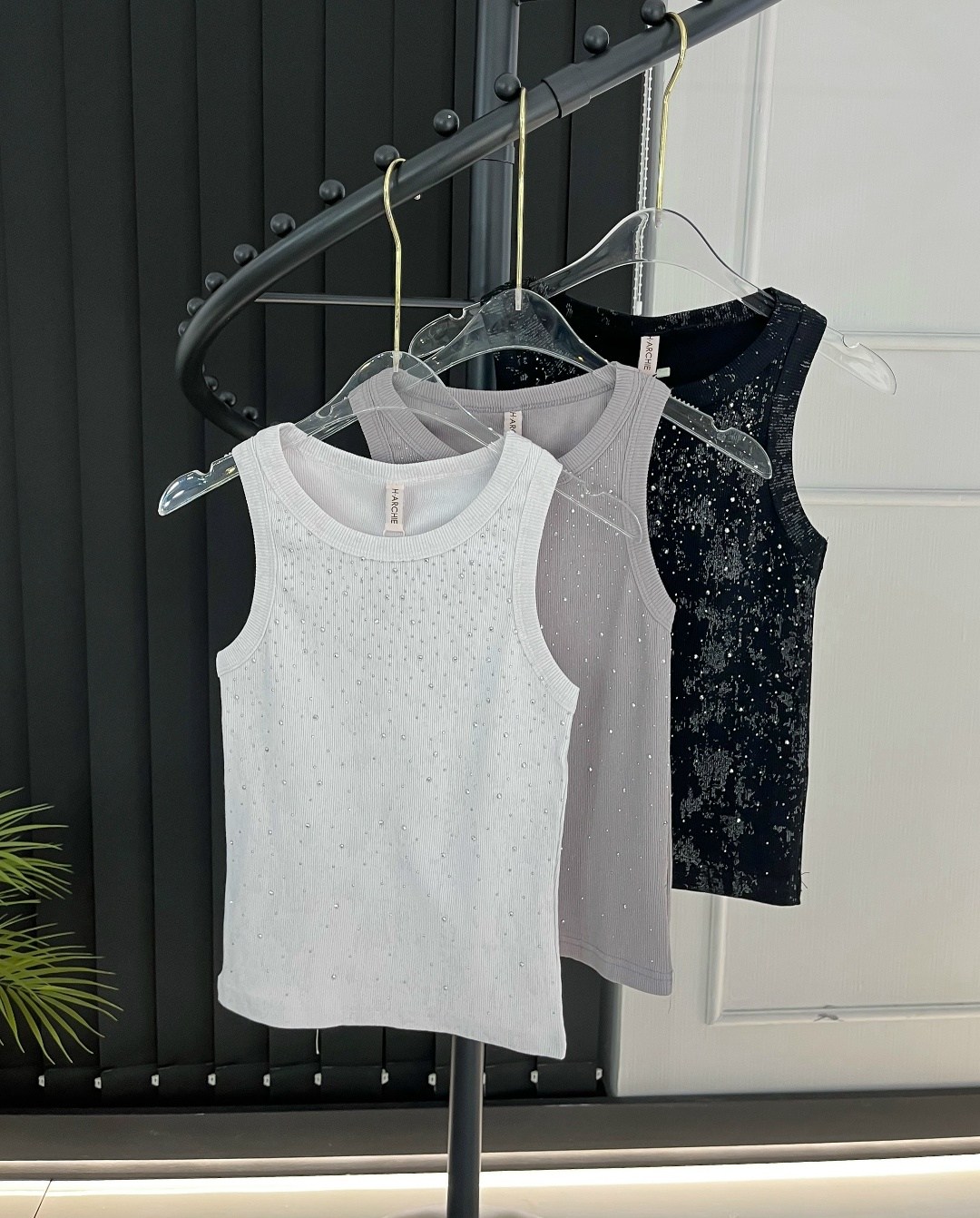 женская майка,майка,топ женский,топ со стразами,футболки и топы