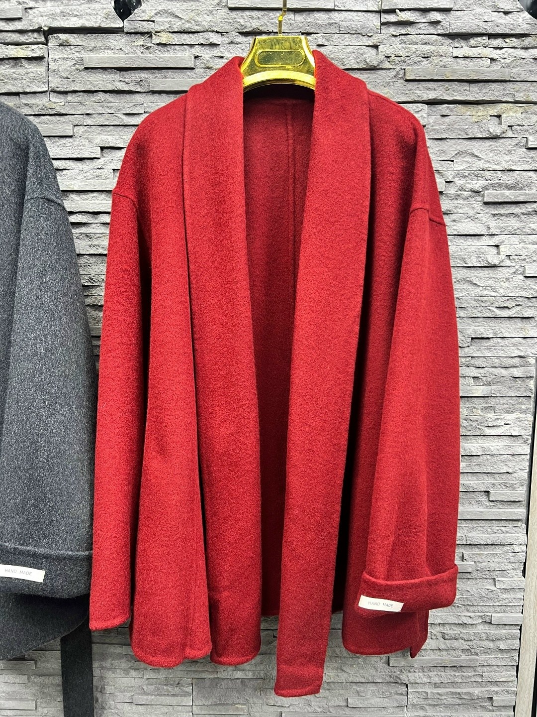 красный кардиган,кардиган,кашемировый кардиган,кардиган из кашемира,вязаные кардиганы