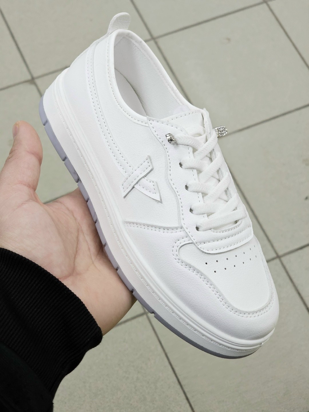 ,женские кроссовки,спортивная ,низкие кроссовки,кроссовки кеды