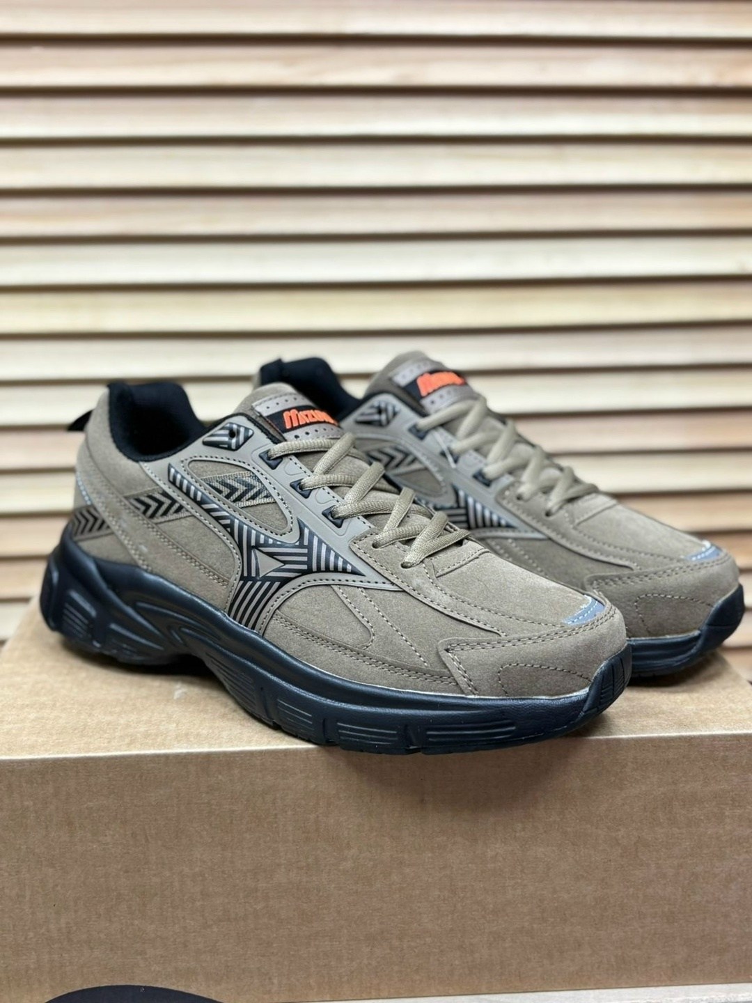 кроссовки bona,кроссовки,кроссовки мужские bona,кроссовки повседневные,кроссовки mizuno