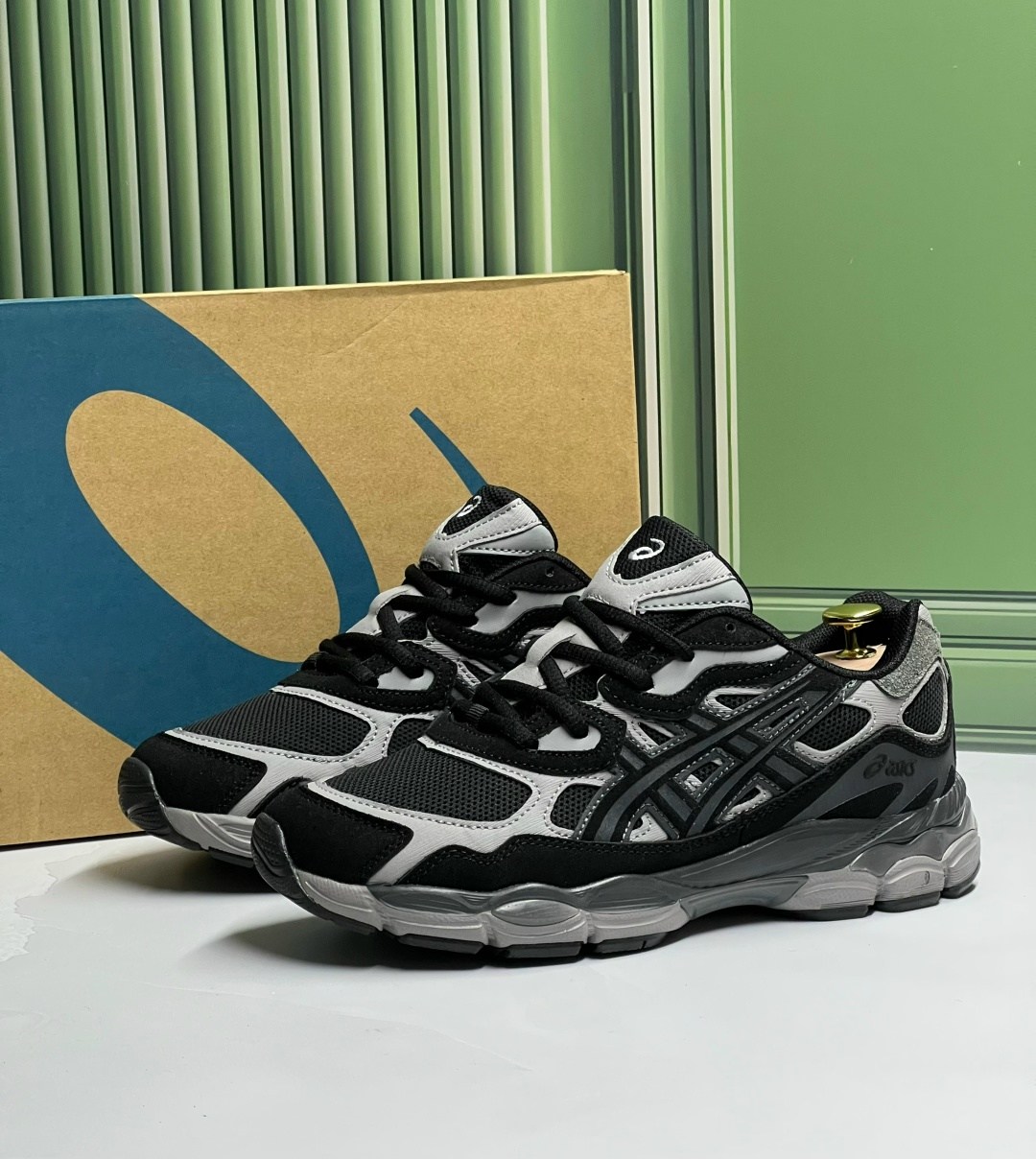 кроссовки asics gel-nyc,кроссовки мужские asics,кроссовки asics,спортивные кроссовки asics gel nyc asics цвет серый черный,кроссовки asics gel