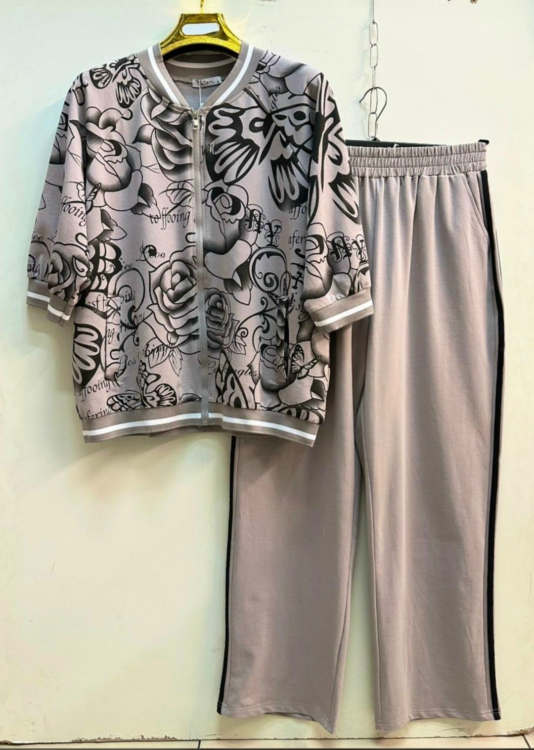 костюм спортивный женский,костюм спортивный,трикотажные костюмы,женские костюмы,комплект костюм