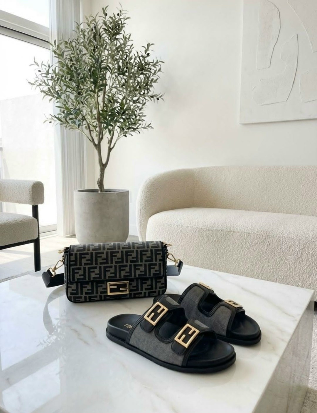 ,женские шлепанцы,шлепанцы fendi,шлепки женские,женские сандалии