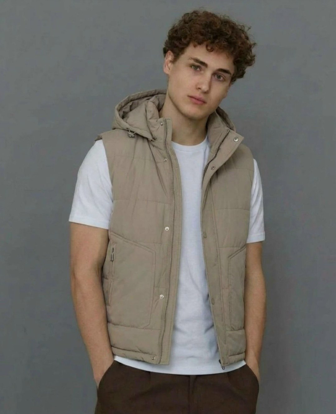 жилет мужской,жилет,жилет летний,жилет утепленная,безрукавка мужская