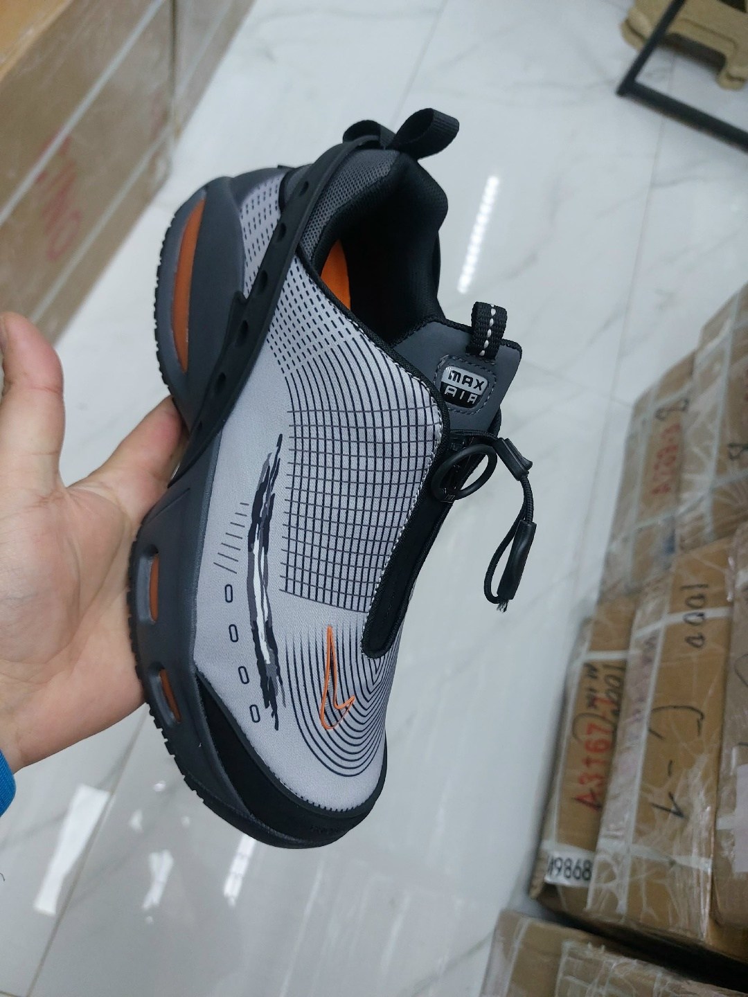 кроссовки,спортивная ,кроссовки nike,мужские кроссовки,спортивные кроссовки