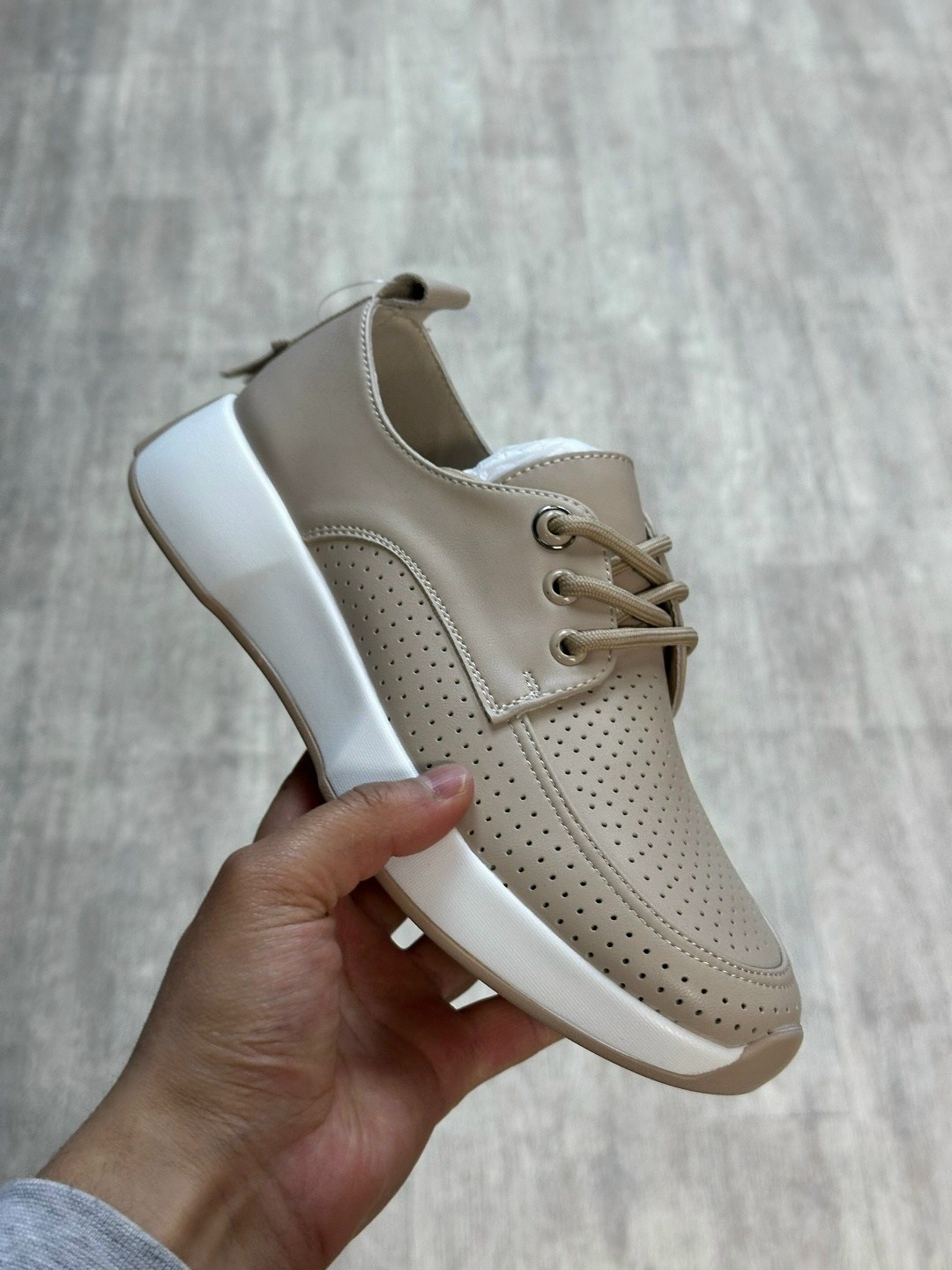 ,женские слипоны,слипоны женские летние,женская ,слипоны с перфорацией