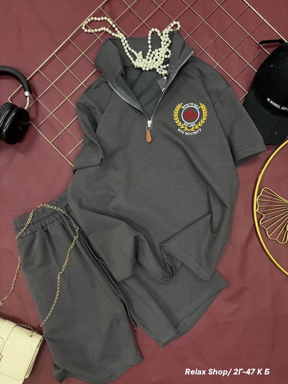 костюм с шортами и футболкой поло летний insomand,женский костюм,спортивный костюм женский,костюм женский летний спортивный,костюм женский серый