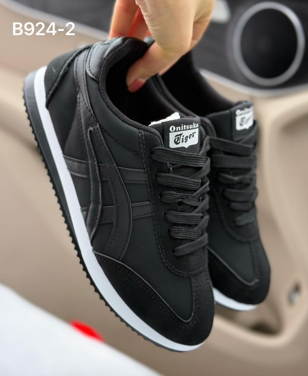 кроссовки onitsuka tiger,кроссовки асикс tiger runner,кроссовки asics tiger runner,кроссовки tiger runner asics черный,tiger кроссовки