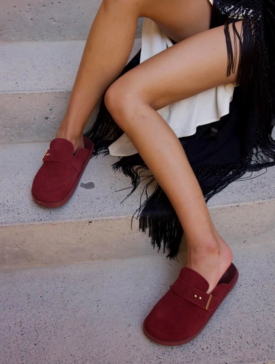 ,модные тапочки,обуви,мюли женские,модные шлепанцы