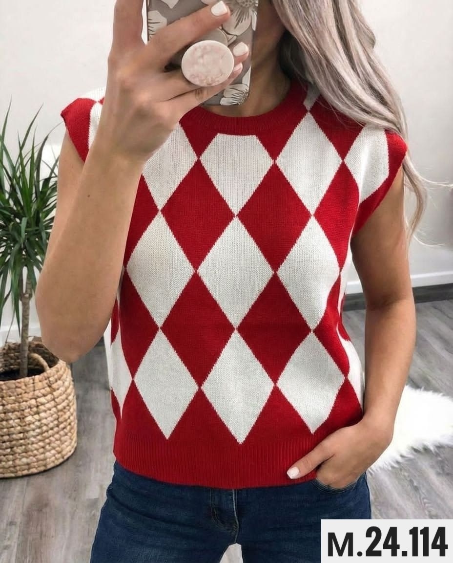 женский вязаный жилет,вязаный жилет,жилетка вязаная,топ вязаный жилет,трикотажный жилет