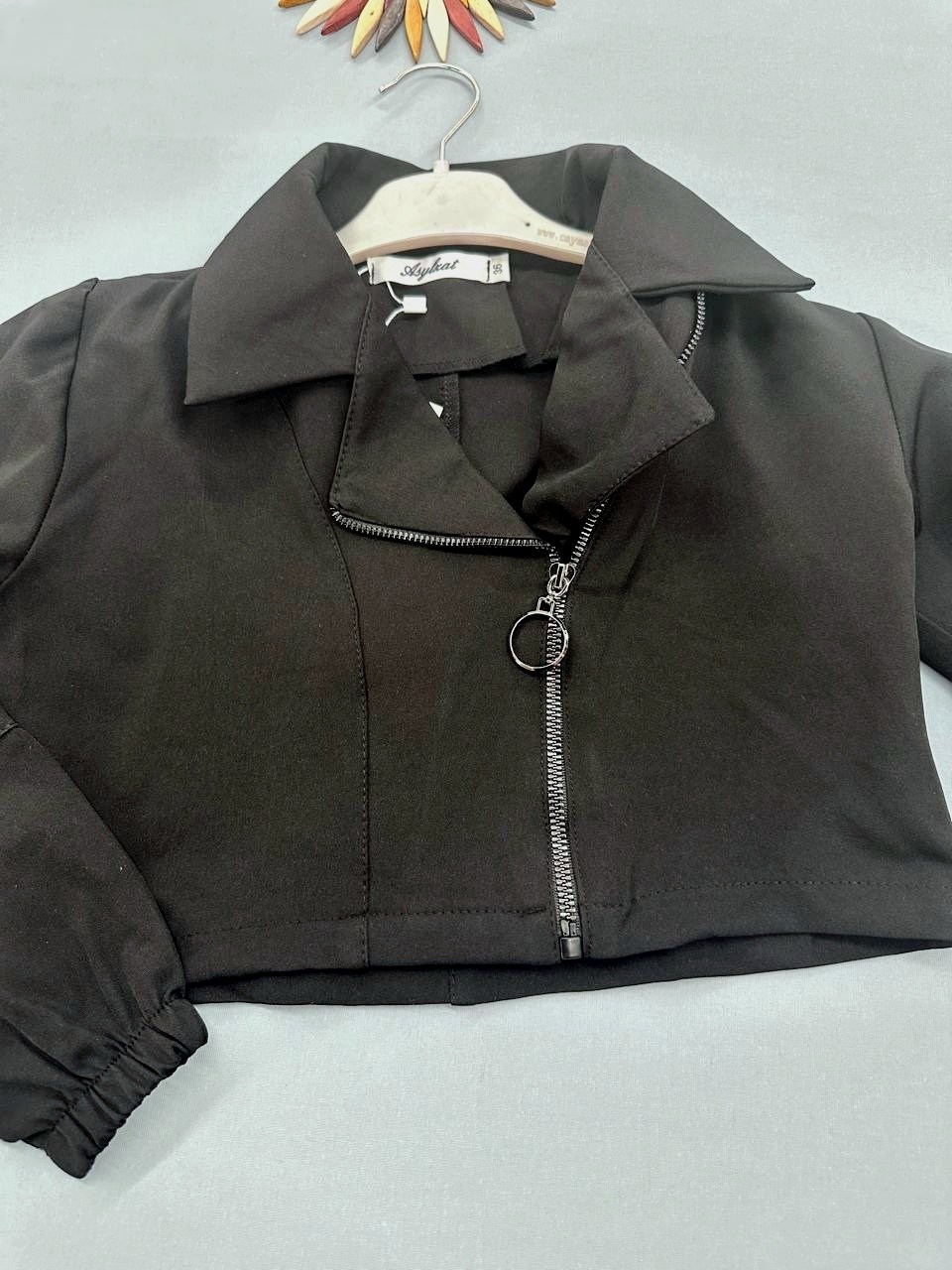 повседневная куртка,куртка женская,укороченная куртка,бомбер куртка,куртка