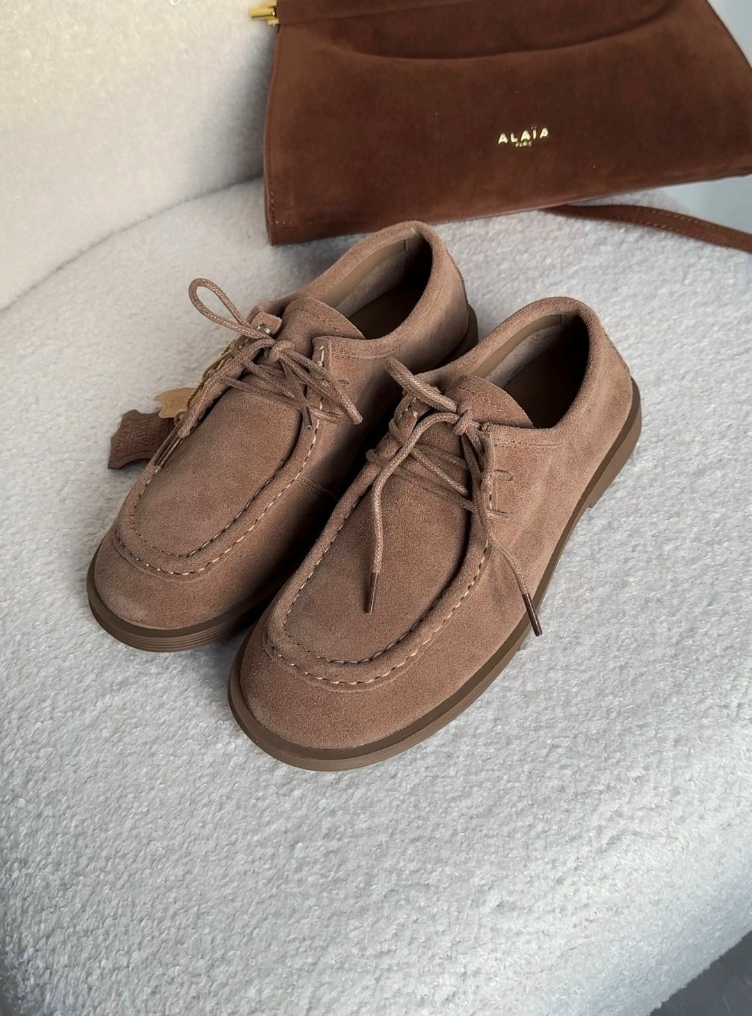 ,лоферы замшевые на шнуровке,лоферы замшевые на шнуровке цвет коричневый,мужская ,женские туфли замшевые